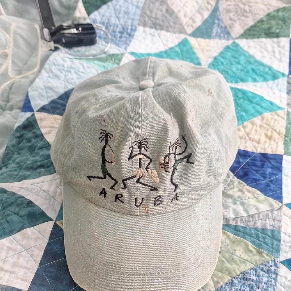 Aruba Dance Graphic Cap in Light Green